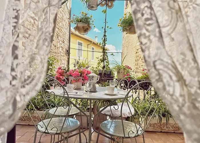 Spello House Patio