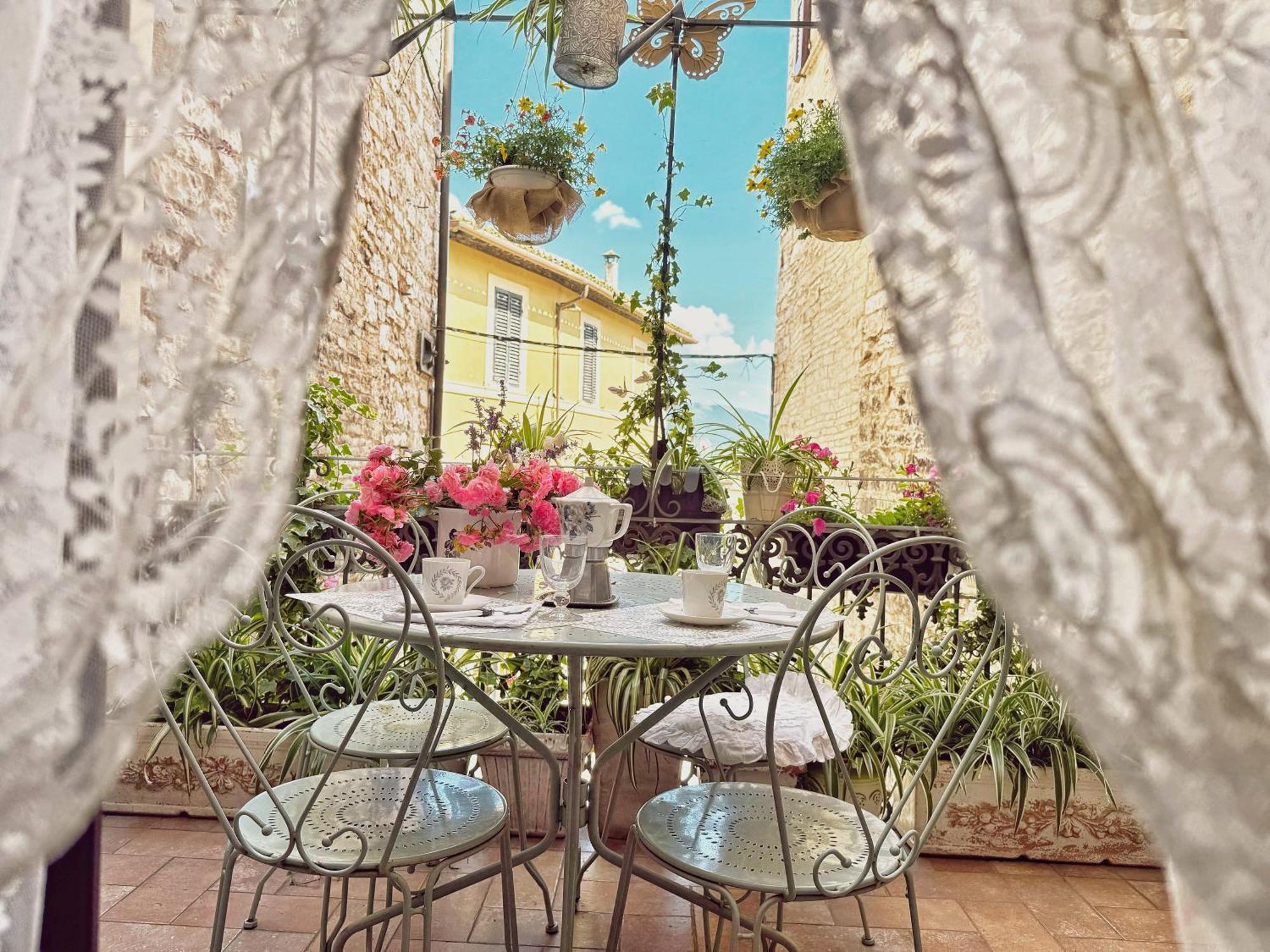 House Patio Apartment *