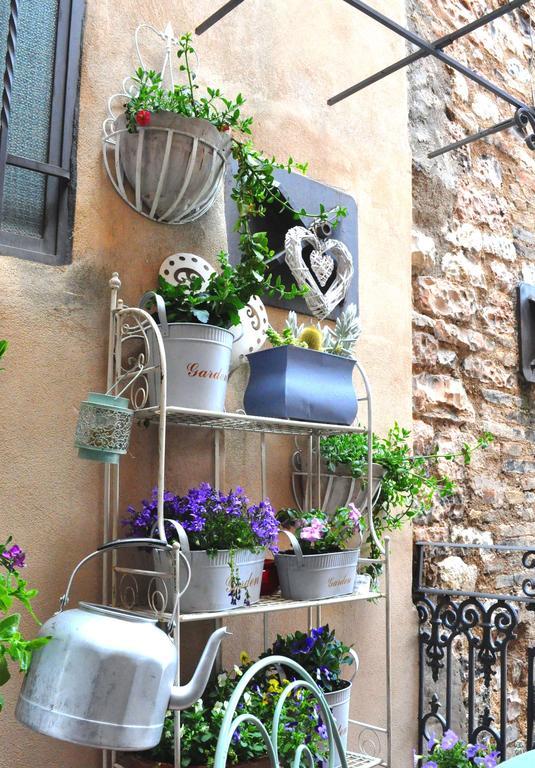 Apartment House Patio *